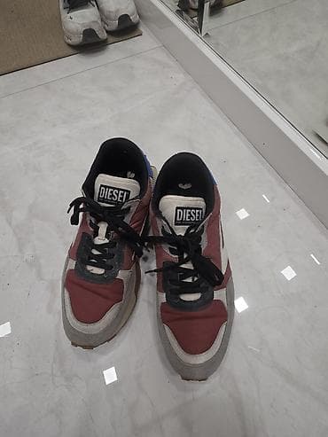Мужские кроссовки, 43, Дизель, Б/у