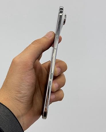 iphone бесплатно: IPhone Air, Б/у, 256 ГБ, Белый, Защитное стекло, Чехол, Коробка, В рассрочку, 100 % — 8