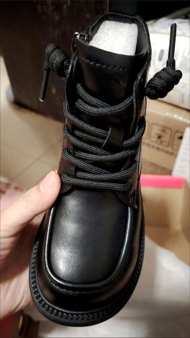 детская ортопедическая обувь: Ботинки для девочек качество отличное легкие размер 35 — 6