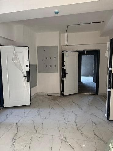 продаю квартиру бишкеке: Продается 1к кв ✨ 📍Адрес: Чокана Валиханова 1/1а Ориентир: Академия — 9