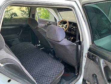 mini ev: Volkswagen Vento: 1993 г., 1.8 л, Механика, Бензин, Седан — 7