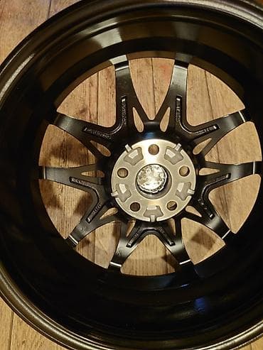 r16 215x55: Диски R 18 Toyota, Комплект, отверстий - 5, Новый — 7