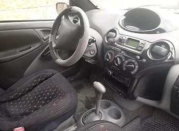 продажа toyota yaris: Toyota Yaris: 2000 г., 1.3 л, Автомат, Бензин, Хэтчбэк — 4