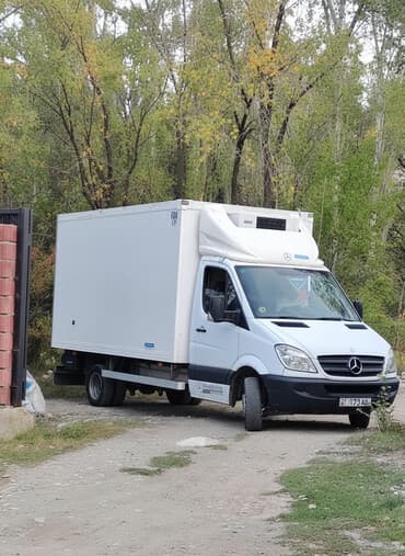 Легкий грузовик, Mercedes-Benz, 3 т, Б/у at lalafo.kg Легкий грузовик, Mercedes-Benz, 3 т, Б/у