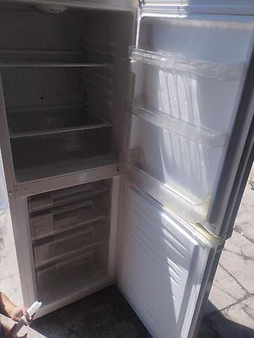 аристон сатып алуу: Муздаткыч Avest, Колдонулган, Эки камералуу — 2