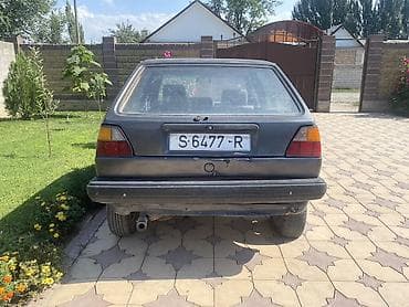 Транспорт: Volkswagen Golf: 1988 г., Механика, Бензин, Хэтчбэк — 10