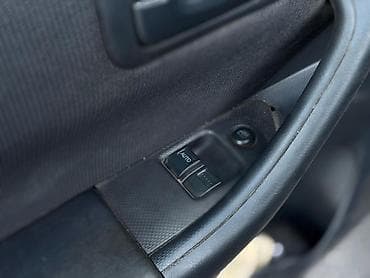 fit 2004: Honda Civic: 2002 г., 1.6 л, Ручные, Бензин, Хэтчбэк — 6