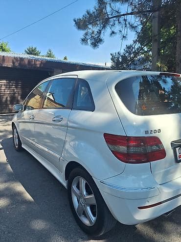 бакту долонотуу: Mercedes-Benz B-Class: 2007 г., 2 л, Автомат, Бензин, Хетчбек — 2