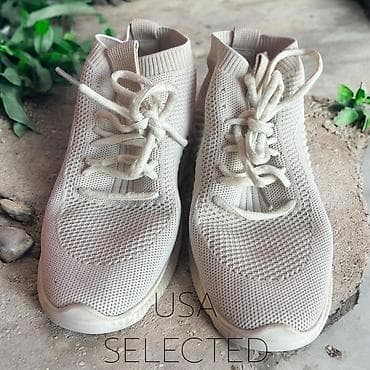 купить шлепанцы женские: Кроссовки, 36, Б/у, цвет - Бежевый, Самовывоз, Платная доставка — 2