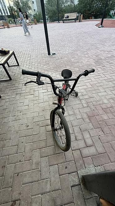 Балдар дүйнөсү: Детский велосипед BMX-стиля, черный, с дополнительными боковыми — 2