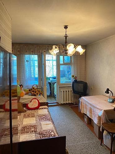 2 комнаты, 43 м², 104 серия, 1 этаж, Старый ремонт