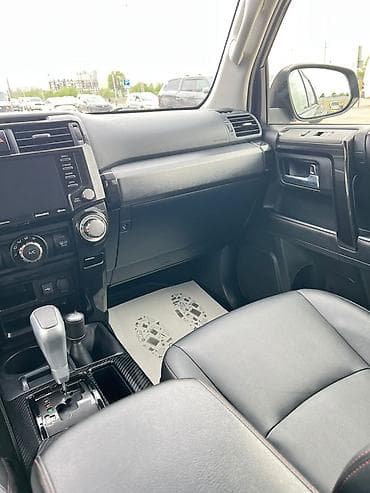 toyota 4runner 2020: Toyota 4Runner: 2021 г., 4 л, Бензин, Внедорожник — 8