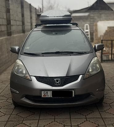 golf v: Honda Jazz: 2009 г., 1.3 л, Автомат, Бензин, Хэтчбэк — 4