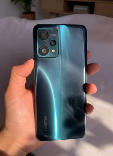 треснул экран: Realme 9 Pro, Б/у, 128 ГБ, цвет - Зеленый — 1