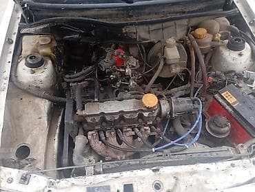 new beetle: Opel Astra: 1992 г., 1.6 л, Механика, Бензин, Хэтчбэк — 6