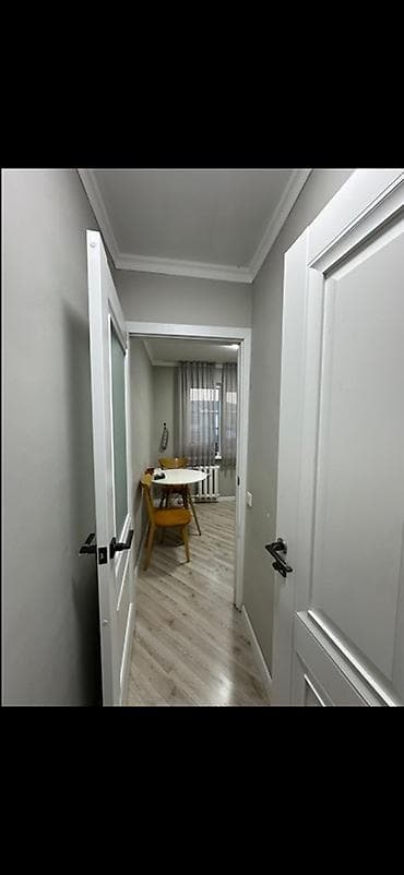 продаю квартиру 104 серии: 1 комната, 35 м², 104 серия, 4 этаж, Евроремонт — 3