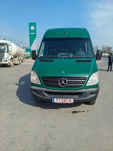 панель спринтер: Легкий грузовик, Mercedes-Benz — 5