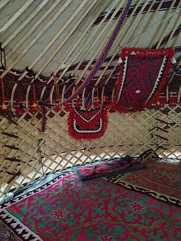 купить яхту: Юрта традиционная войлочная - Каркас: разборный деревянный — 5