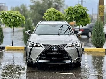 Продажа авто: Lexus UX: 2019 г., 2 л, Вариатор, Гибрид, Внедорожник — 1