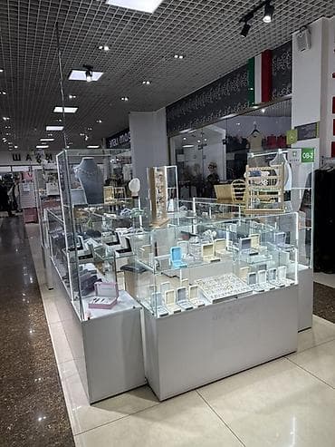 Оборудование для типографии: Сдается островок 6м2 В Торговом центре Весна ( на длительный срок) — 10