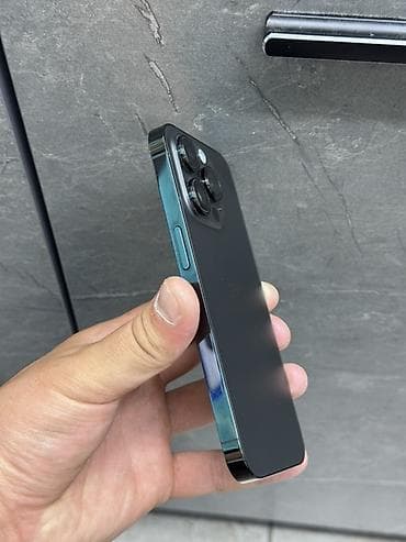 mavic 3 pro: IPhone 14 Pro, Б/у, 256 ГБ, Jet Black, 88 % — 2
