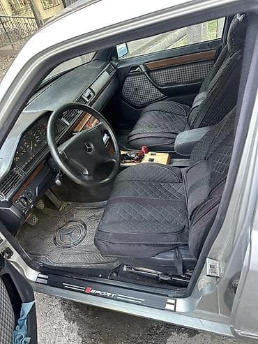 sprinter 4 4: Mercedes-Benz W124: 1992 г., 2.3 л, Механика, Бензин, Седан — 5
