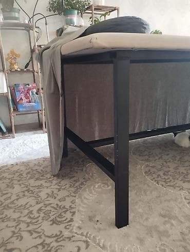 Кушетки массажные
200/90 см
Каждая по 5500 + подушки и валики — 1