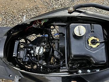 скутер с крышей: Макси-скутер 180 куб. см, Бензин, Новый — 5