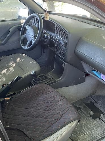 универсал багаж: Volkswagen Passat Variant: 1995 г., Универсал — 5