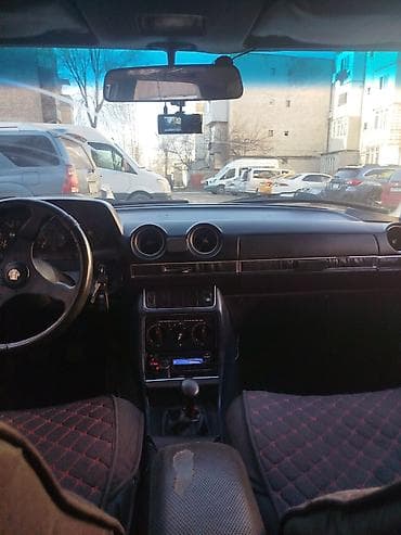 машину тайота: Mercedes-Benz W123: 1980 г., 2.3 л, Механика, Дизель, Седан — 5