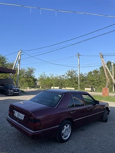 е34 2 5: Mercedes-Benz W124: 1994 г., 2 л, Механика, Бензин, Седан — 4