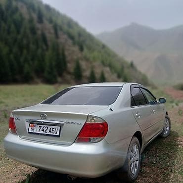 Унаа сатуу: Toyota Camry: 2005 г., 2.4 л, Автомат, Бензин, Седан — 3