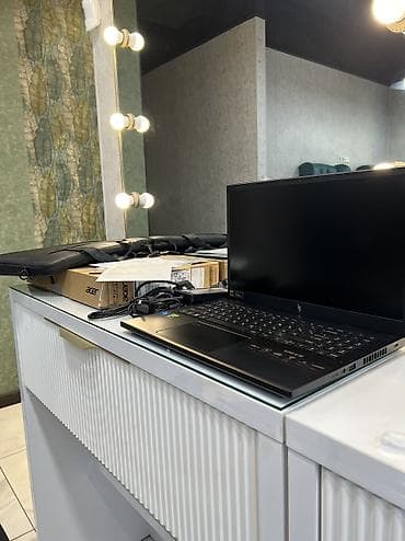 Acer Nitro V 15 (модель ANV15-51-53NB), цвет Obsidian Black Продается