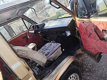 морда пассат б3: Volkswagen Transporter: 1988 г., 1.8 л, Ручные, Бензин, Бус — 4