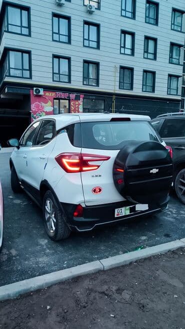 android bmw: BYD Yuan: 2019 г., 4 л, Автомат, Электромобиль, Кроссовер — 4