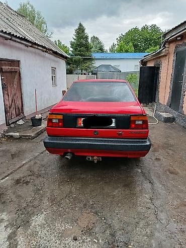 Volkswagen: Volkswagen Jetta: 1990 г., 1.6 л, Механика, Бензин, Седан — 2