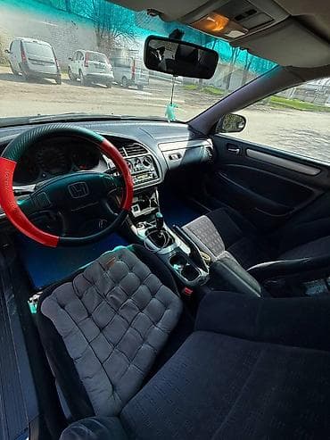 camry 2 2: Honda Accord: 2002 г., 1.8 л, Ручные, Бензин, Седан — 6