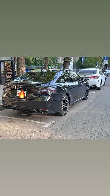 chevrolet comaro: Toyota Camry: 2020 г., 2.5 л, Автомат, Бензин, Седан — 7