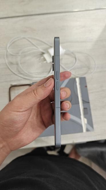 poco s5: Nothing, Phone 2, Б/у, 8 ГБ, цвет - Черный — 5