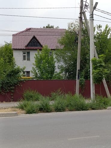 продаю домик: Үй, 314 кв. м, 7 бөлмө, Риелтор, Эски ремонт — 2