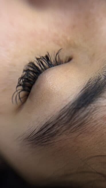 кладчик кирпич: Ресницы, Голливуд, Классика, 2D, С выездом на дом, Консультация, Гипоаллергенные материалы — 6