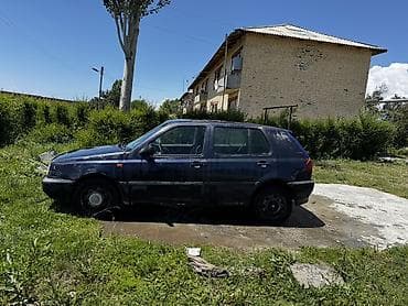 детский машина аккумулятор: Volkswagen Golf: 1993 г., 1.8 л, Механика, Бензин, Хэтчбэк — 5