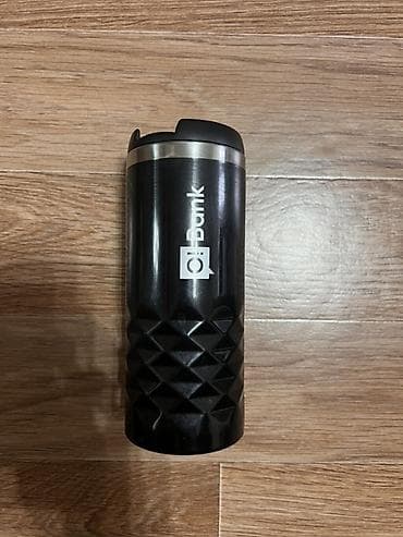 Термокружка черная, новая, не использовалась