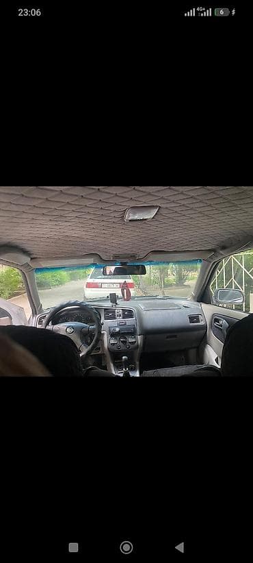 ничего: Nissan Primera: 2000 г., 2 л, Механика, Бензин, Седан — 5