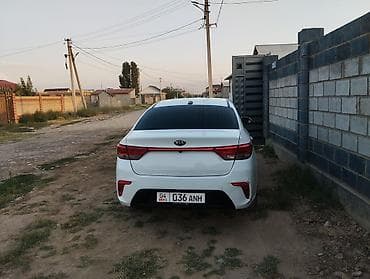 rb taxi: Kia Rio: 2018 г., 1.4 л, Автомат, Бензин, Седан — 4