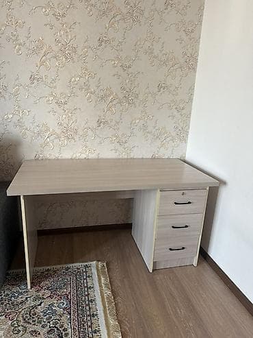 Офисные тумбы: Офисный стол, Нерегулируемый, Прямоугольный, ЛДСП — 4