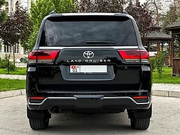 нх 300: Toyota Land Cruiser: 2024 г., 3.5 л, Автомат, Бензин, Внедорожник — 4