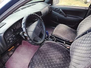 пороги црв: Volkswagen Passat Variant: 1993 г. — 4