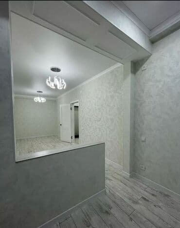 срочно продаётся 1 комнатная квартира в районе ошского рынка по улице кенсуйская: 1 бөлмө, 37 м², 3 кабат — 1