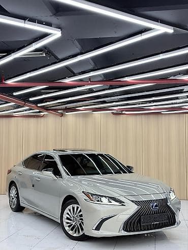 Lexus ES: 2019 г., 2.5 л, Автомат, Гибрид, Седан